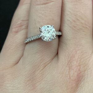 14K Gold Moissanite Rings 2ct Round Moissanite Engagement Ring 14K White Gold 2